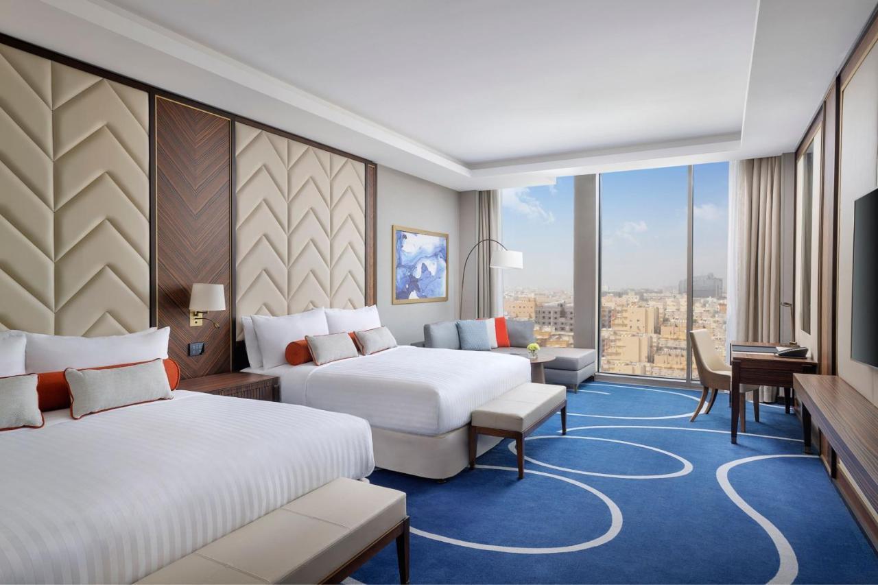 Jeddah Marriott Hotel Madinah Road Eksteriør billede Deluxe Room