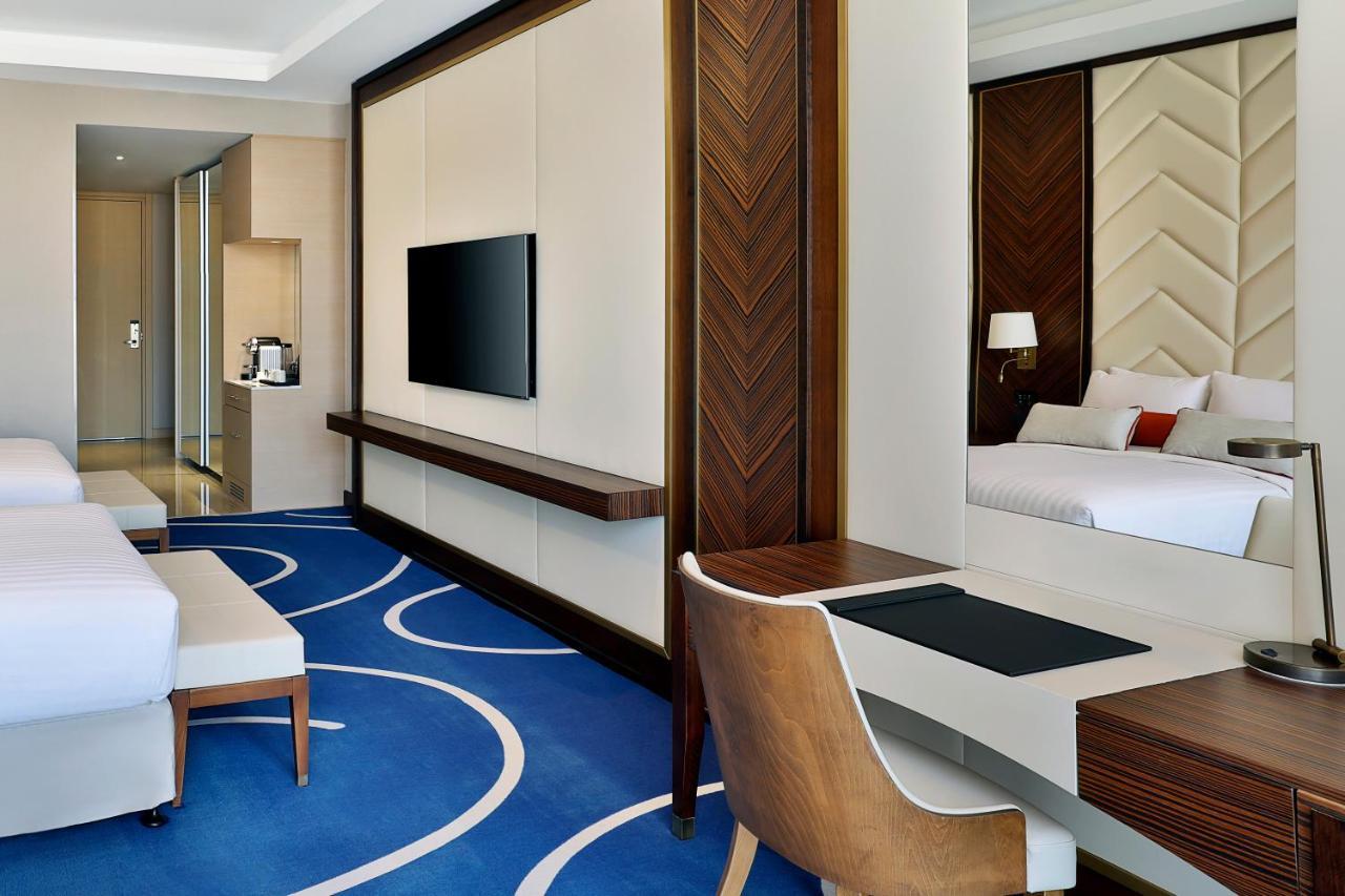Jeddah Marriott Hotel Madinah Road Eksteriør billede Deluxe Room