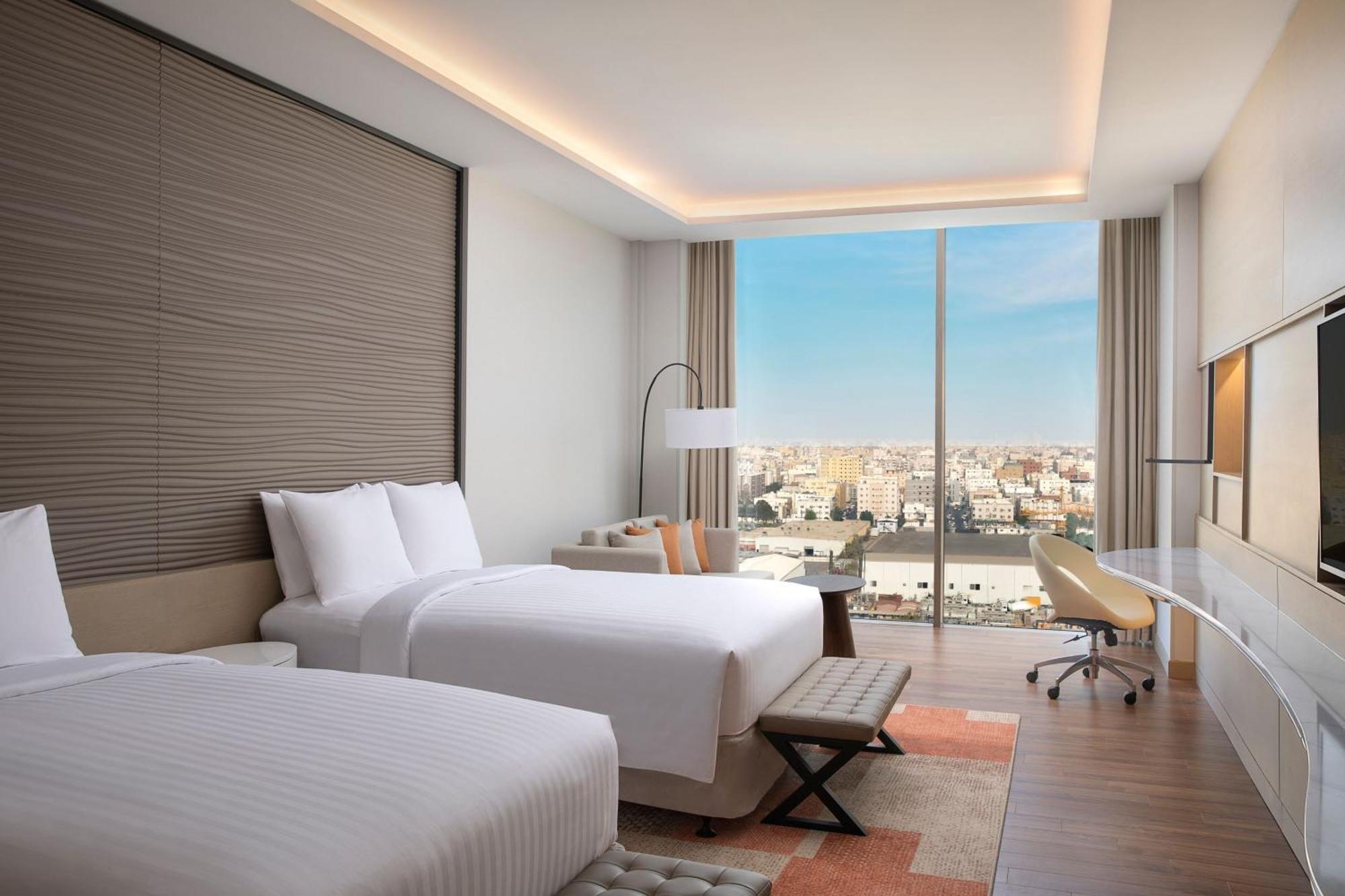 Jeddah Marriott Hotel Madinah Road Eksteriør billede Deluxe Room